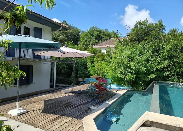 Bed & Breakfast Ocean Climatisee Mérignac